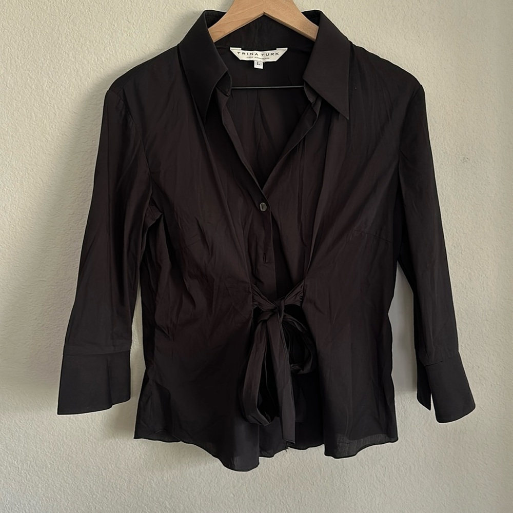 Trina Turk black cotton shirt with tie